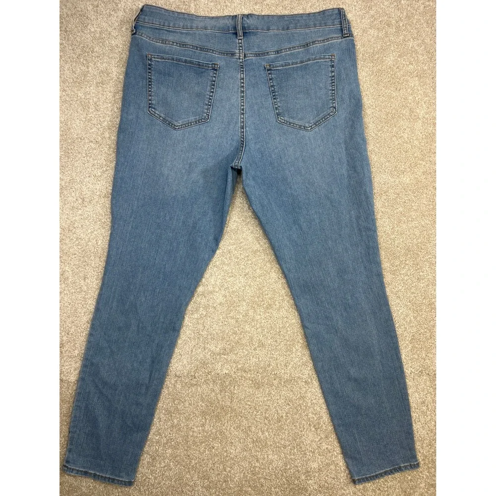 Old Navy Super Skinny Jeans Medium Wash Denim Women's Size 16‎